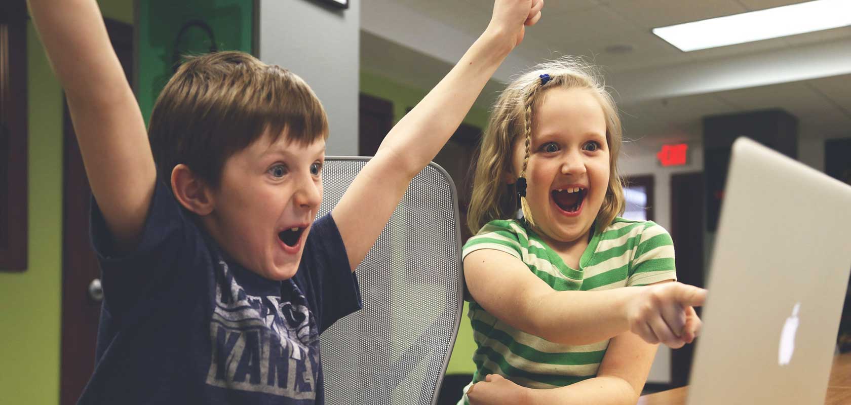 手机号群发平台